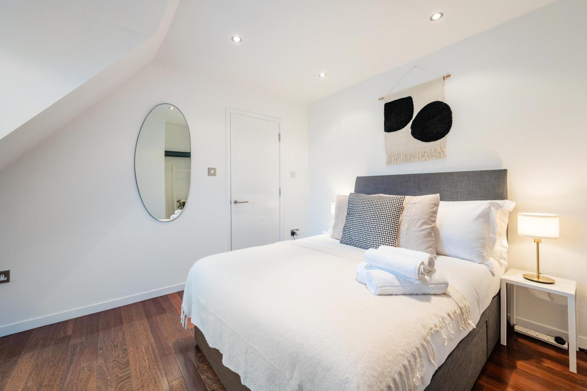 Huge & Central 3 Bedr, 4 Beds, Covent Gdn London Luaran gambar